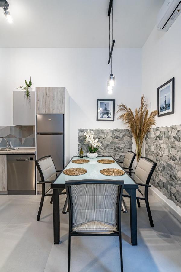 ולנסיה Exquisite Studio Apartment With An Original Design מראה חיצוני תמונה