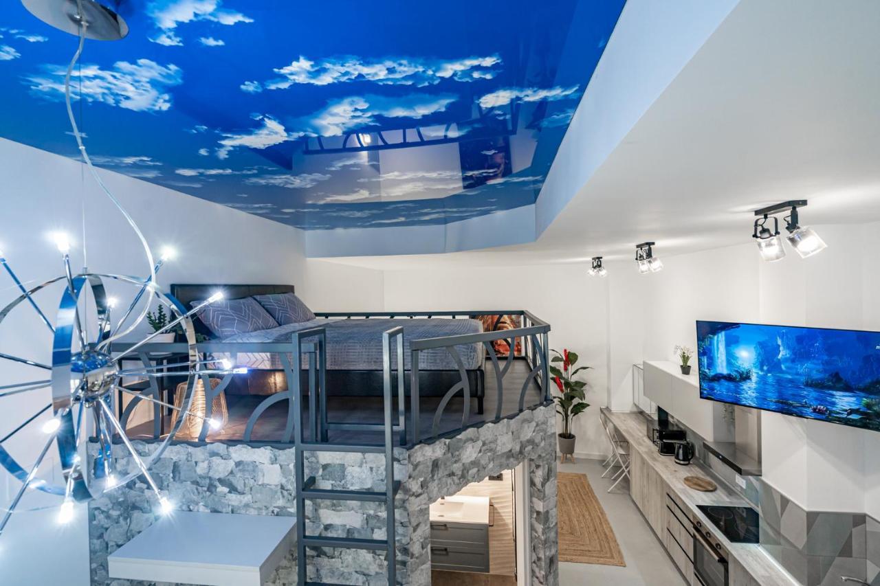 ולנסיה Exquisite Studio Apartment With An Original Design מראה חיצוני תמונה